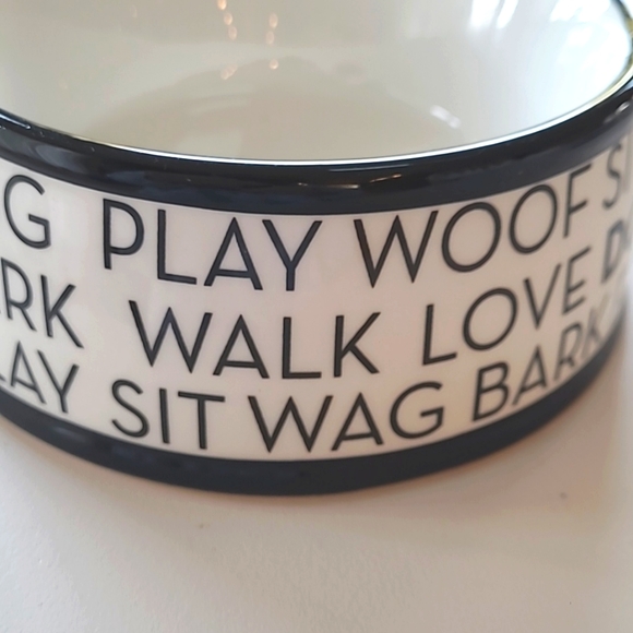 NWT ceramic dog 🐕 bowl - Picture 4 of 5